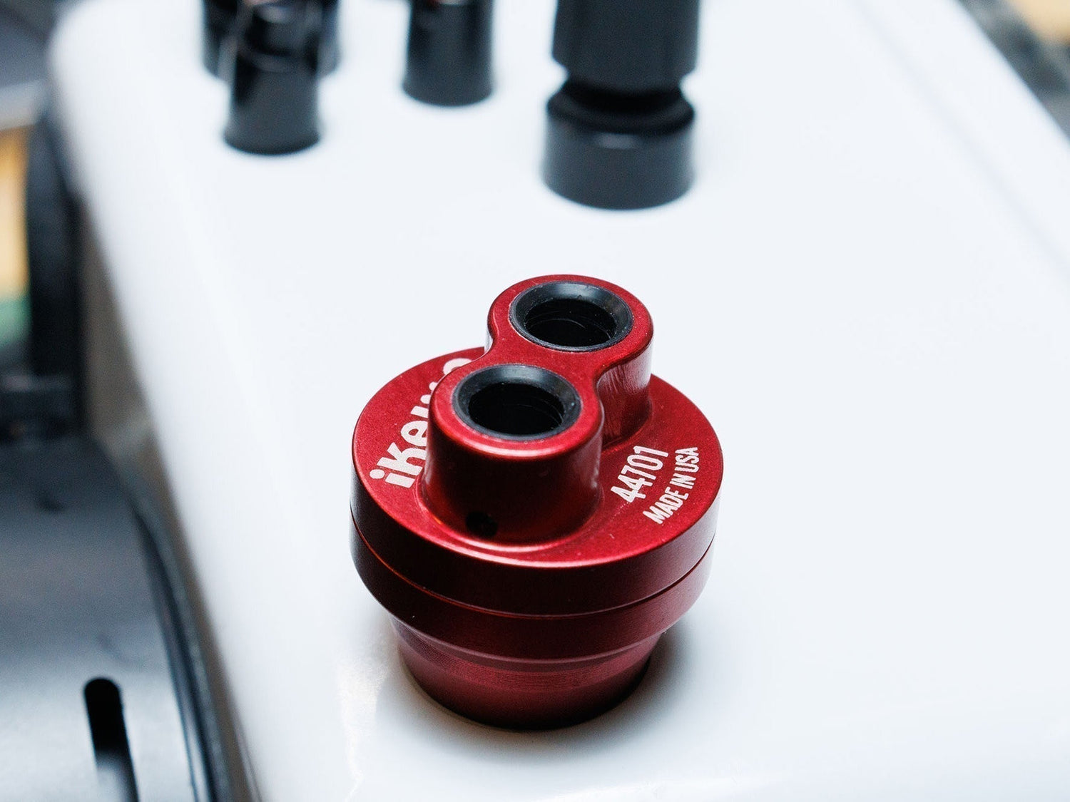 Ikelite's TT5 Canon TTL Fiber Optic Transmitter