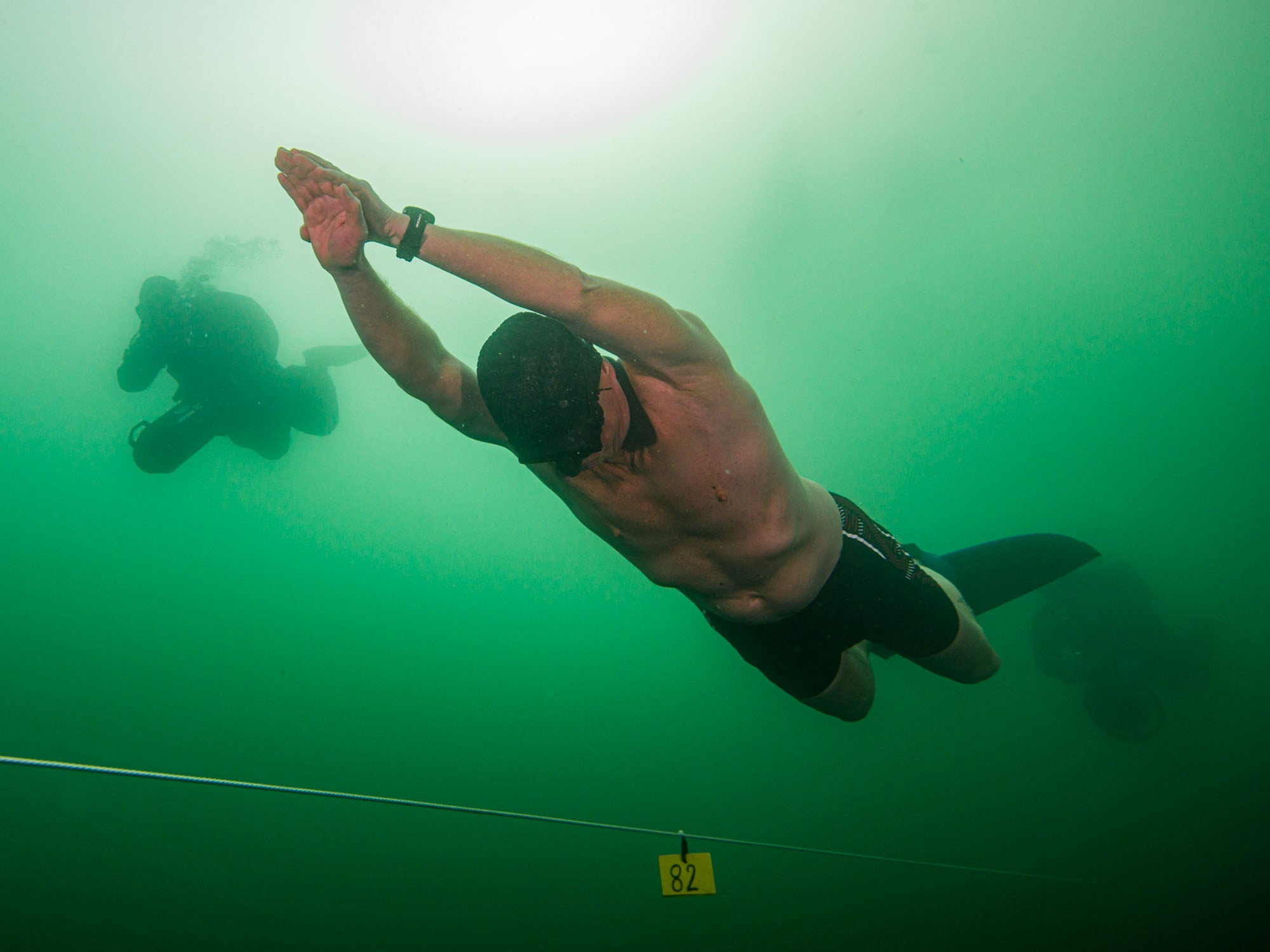 DON'T MISS the World Record Shot // Photographing a Freediver Under the Ice
