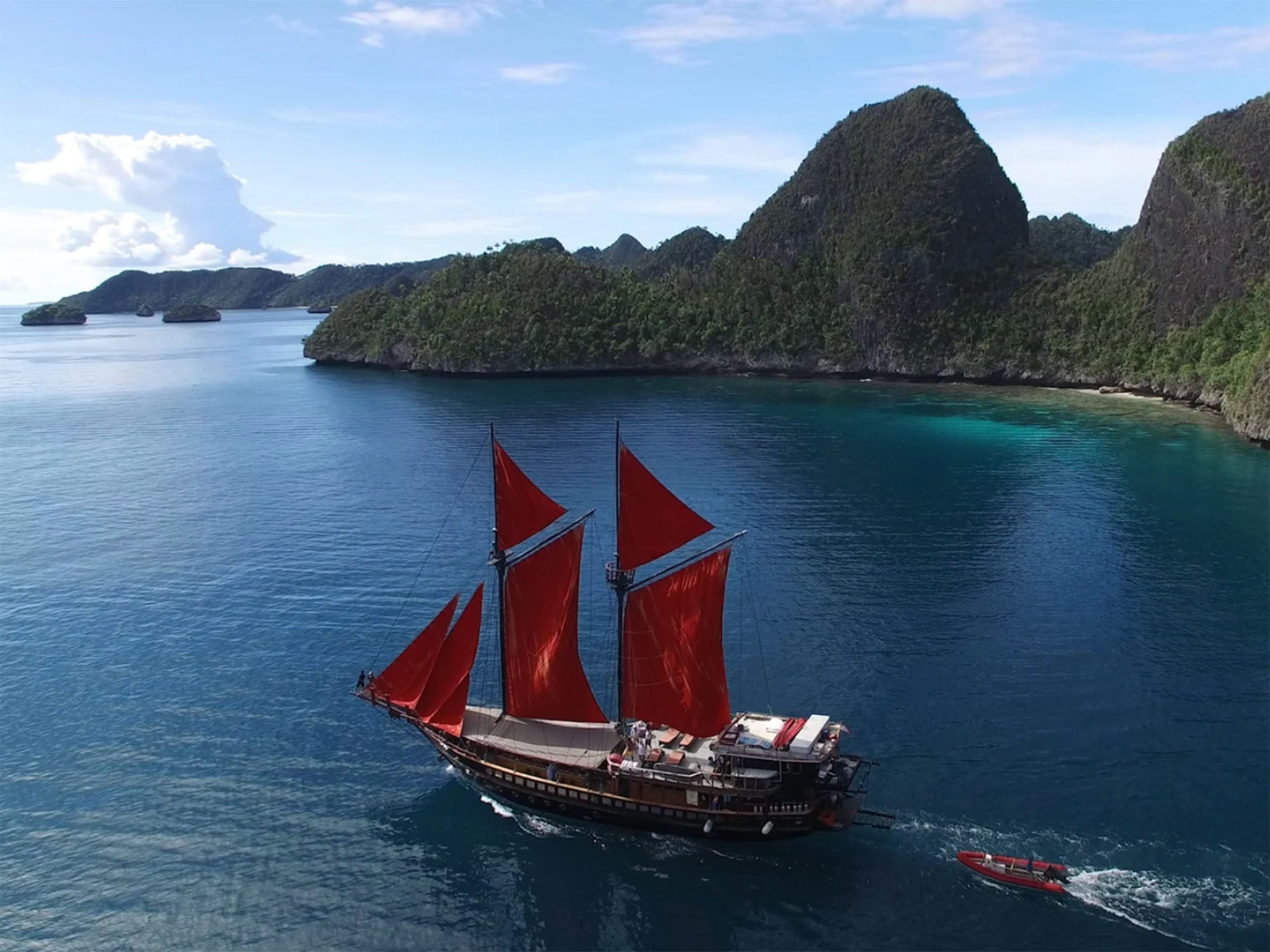 Expedition | Banda Sea Liveaboard | November 3-10, 2024