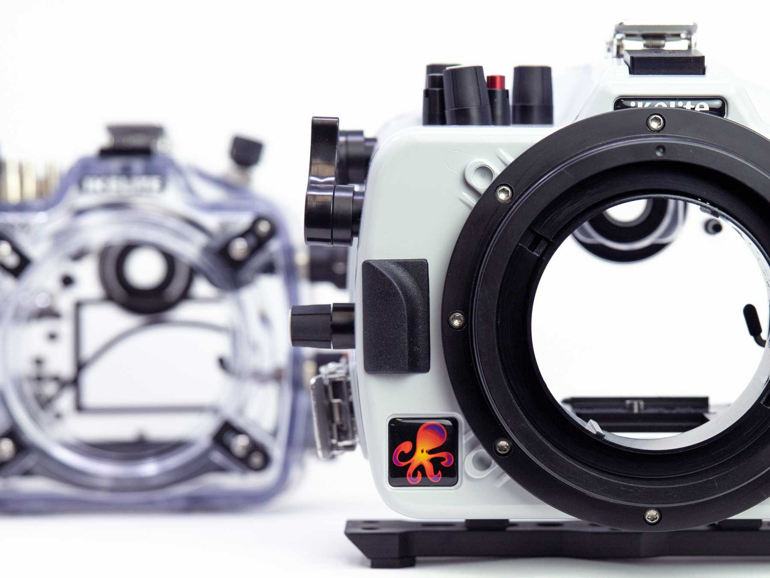 200DL Underwater Housing for Nikon D750 DSLR Cameras