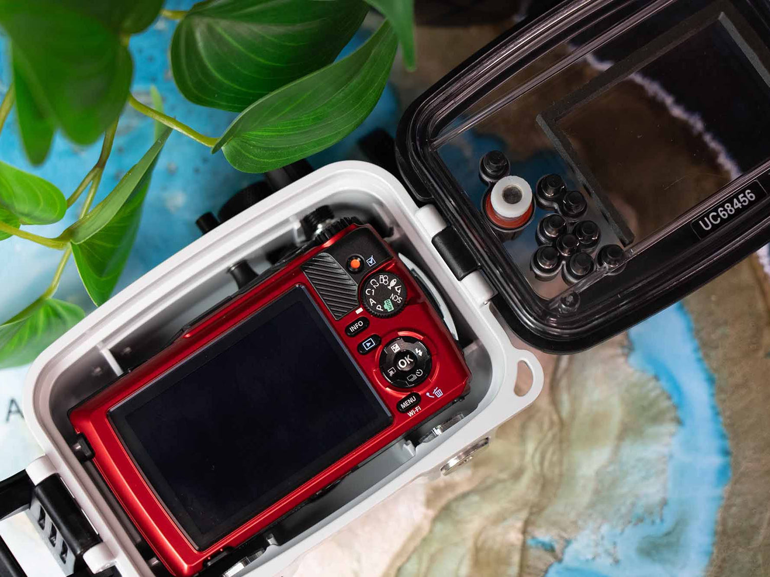 Using an OM System TG-7 in an Olympus Tough TG-5, TG-6 Housing image of an Ikelite ULTRAcompact Underwater Housing for the OM System TG-7