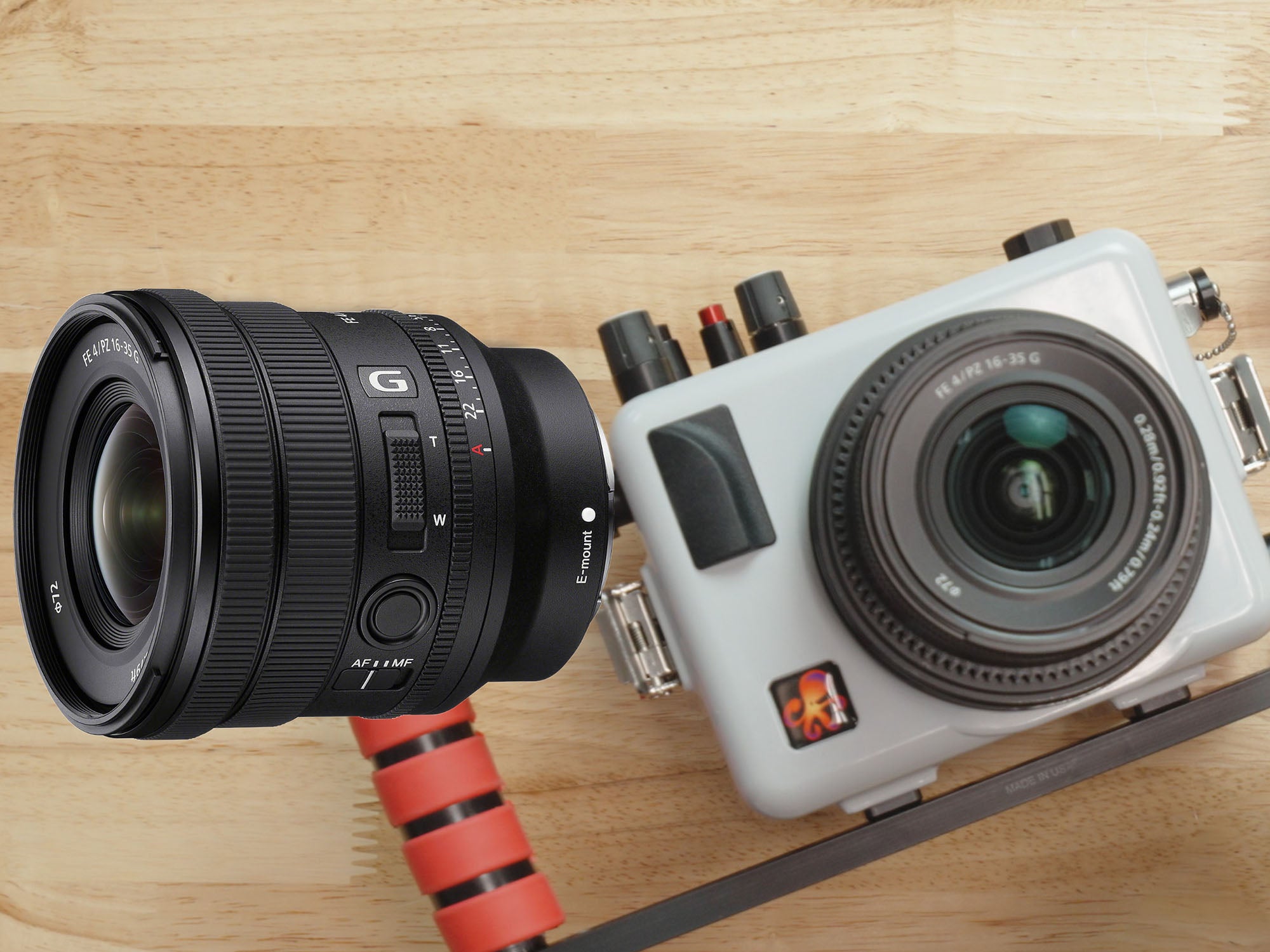 SONY FP PZ 16-35mm F4G (中古) + PLフィルター sony-16-35mm-lens-installation