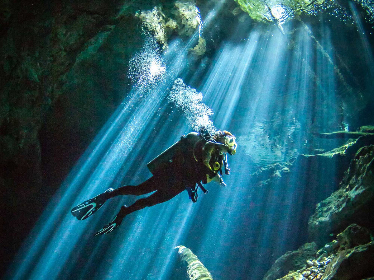 5 Tips to Improve Your Underwater Portrait Pool Photography