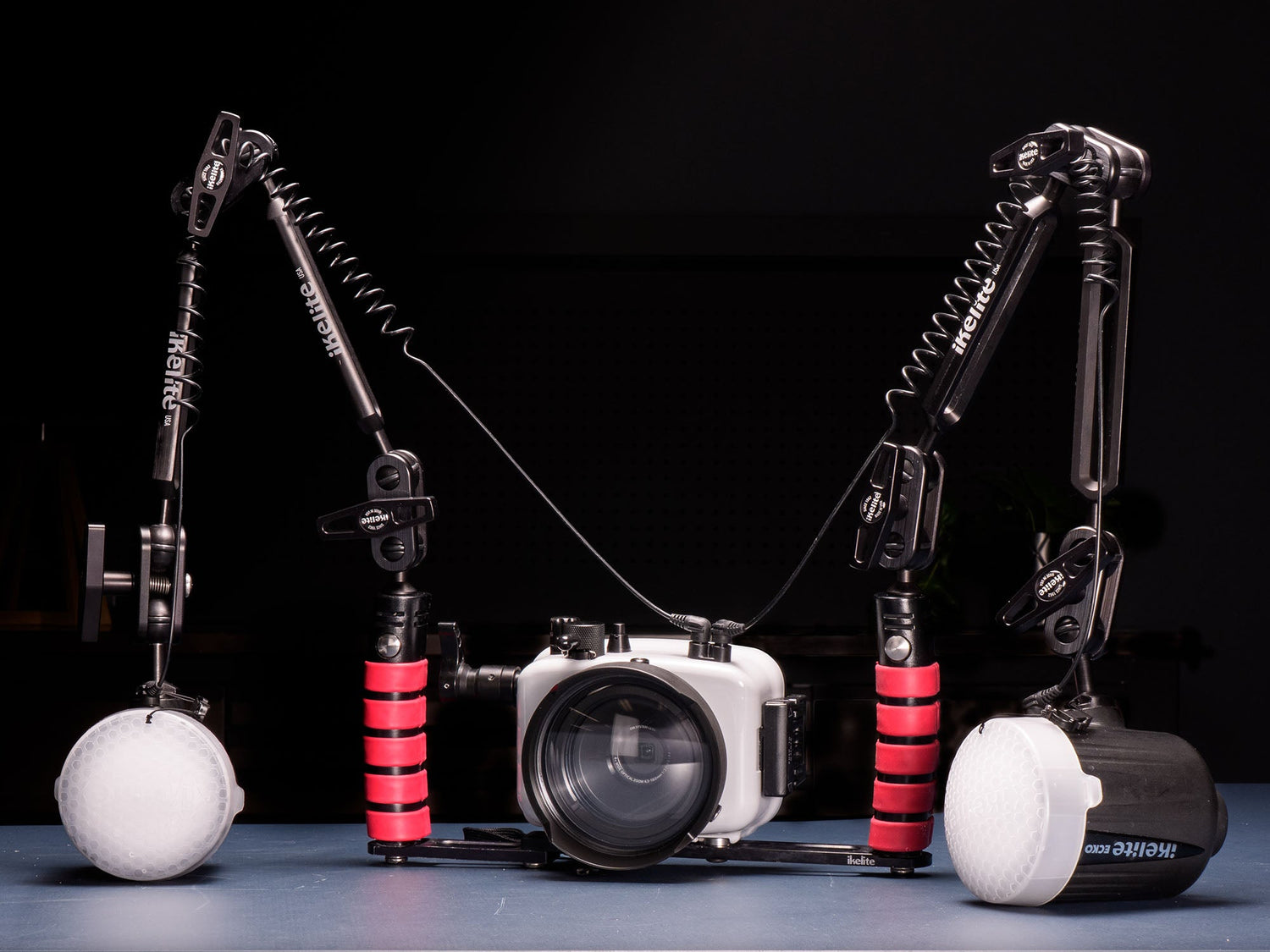 Wide Angle TTL Underwater with Ecko Fiber Strobes and the OM TG-7 [VIDEO]