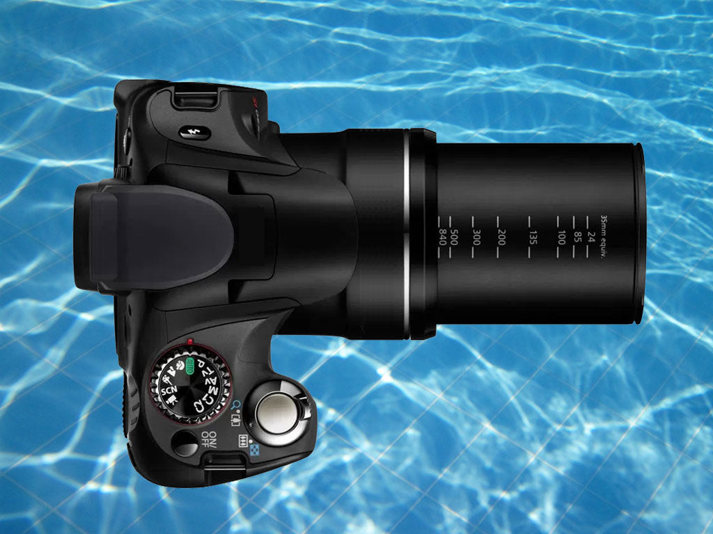 Super Zoom Cameras Underwater