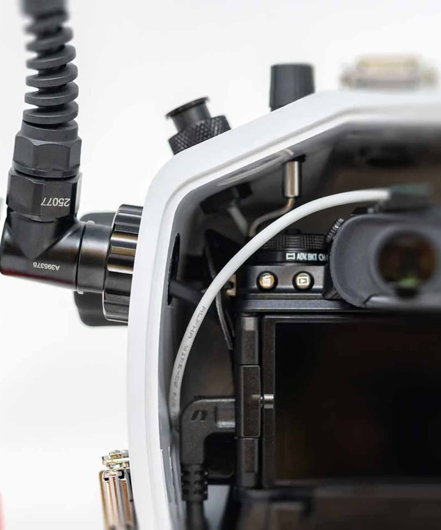 200DL Underwater Housing for Panasonic Lumix S5 II, S5 IIX Mirrorless