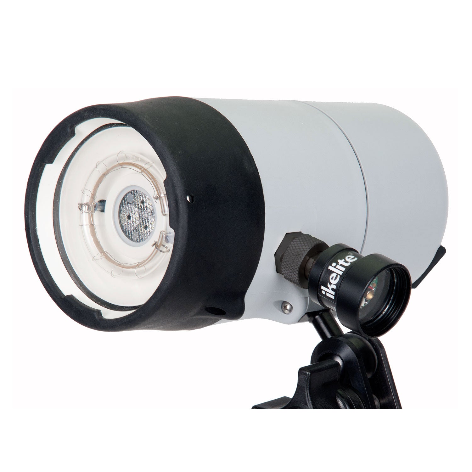 High Sensitivity Optical Slave Converter for Remote Triggering of DS S