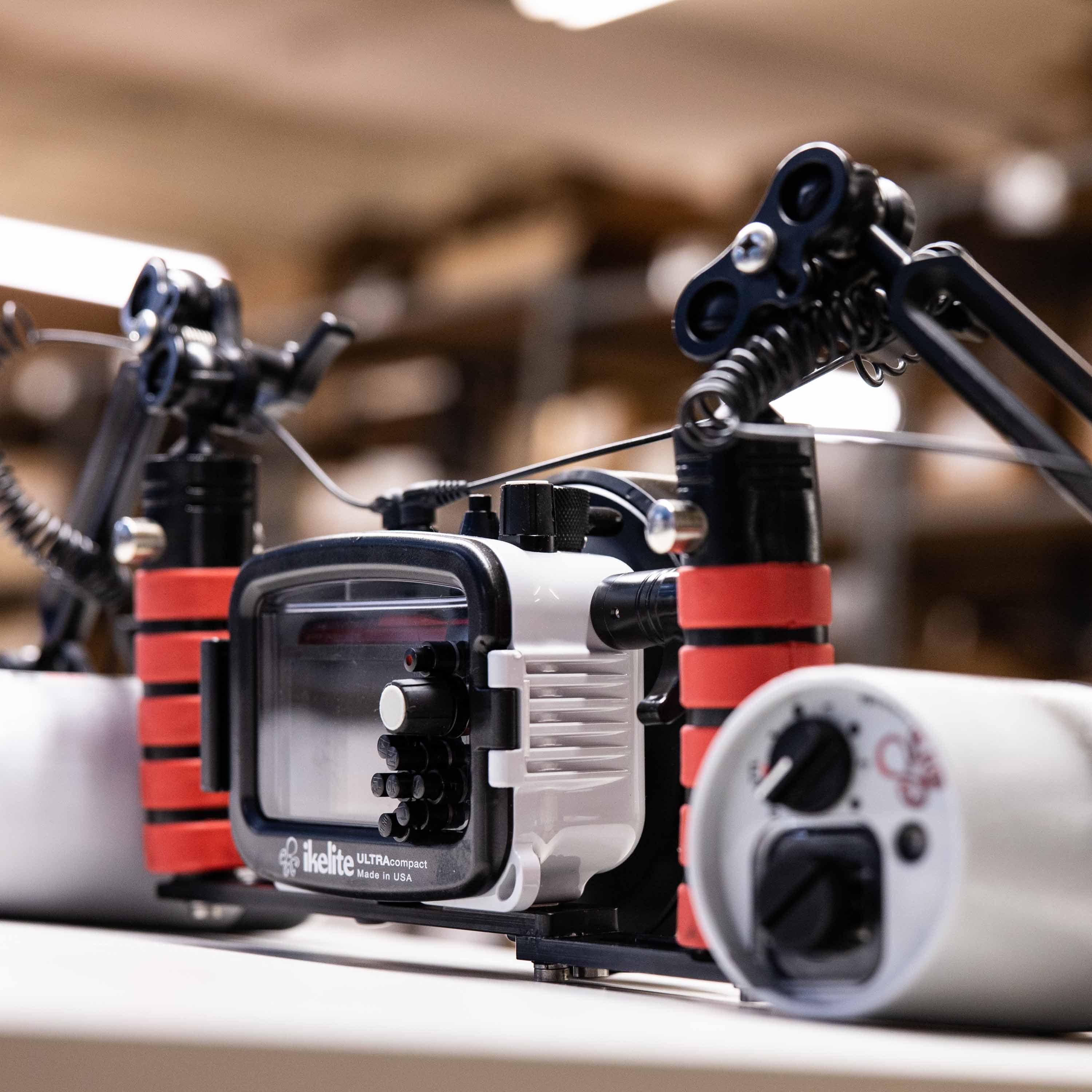 Ikelite Underwater Housing for Olympus Tough TG-6 with Dome Port for FCON-T02 Fisheye